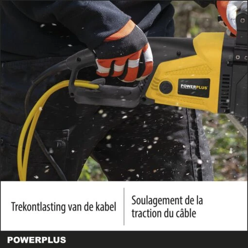 Powerplus POWXG1009 Elektrische Kettingzaag - 2400W - Zwaardlengte 400mm - Automatische Kettingsmering - Incl. 1x Ketting En 1x Zwaard -Tuinwerk Verkoop 1200x1200 943