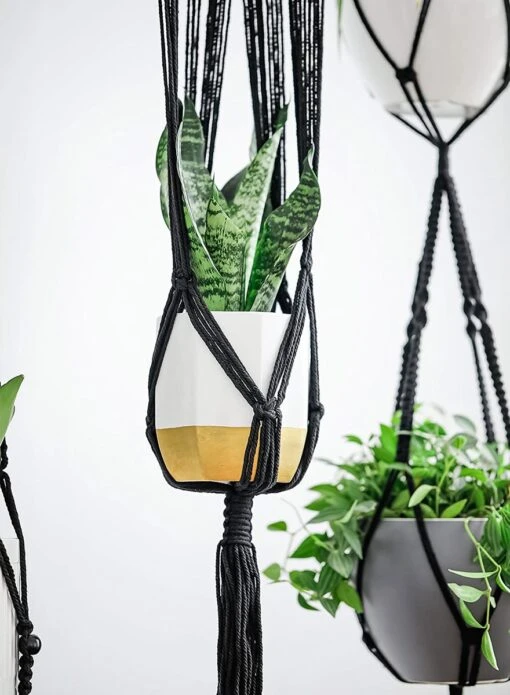 4 Stuks Luxe Macrame Plantenhangers - Boho Handgeweven Katoen Hangpot Voor Binnen/Buiten - Hangende Bloempot Met Kralen - Macramé Touw/Koord Hangplant Houder - Bohemian Wandhanger Decoratie - Plant Hanger - Verticale Tuin Bloempothouder Planthanger -Tuinwerk Verkoop 880x1200 3