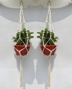 Merkloos Plantenhanger Macramé - Luxe Gevlochten Touw Katoen - 2 Stuks - Plantenpot Ophangen -Tuinwerk Verkoop 975x1200 1