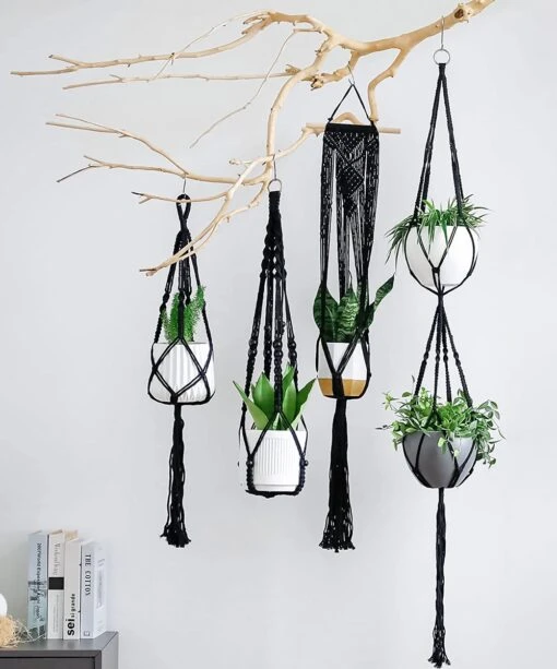 4 Stuks Luxe Macrame Plantenhangers - Boho Handgeweven Katoen Hangpot Voor Binnen/Buiten - Hangende Bloempot Met Kralen - Macramé Touw/Koord Hangplant Houder - Bohemian Wandhanger Decoratie - Plant Hanger - Verticale Tuin Bloempothouder Planthanger -Tuinwerk Verkoop 998x1200 2